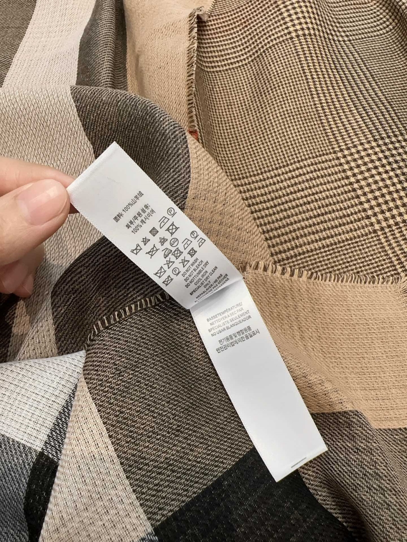 BURBERRY